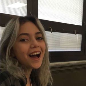 Meet your Posher, Ana